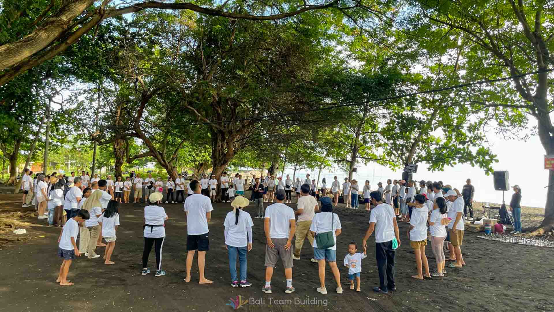 Team Building di Lovina 4 Bali Team Building - Lovina Bali Beach