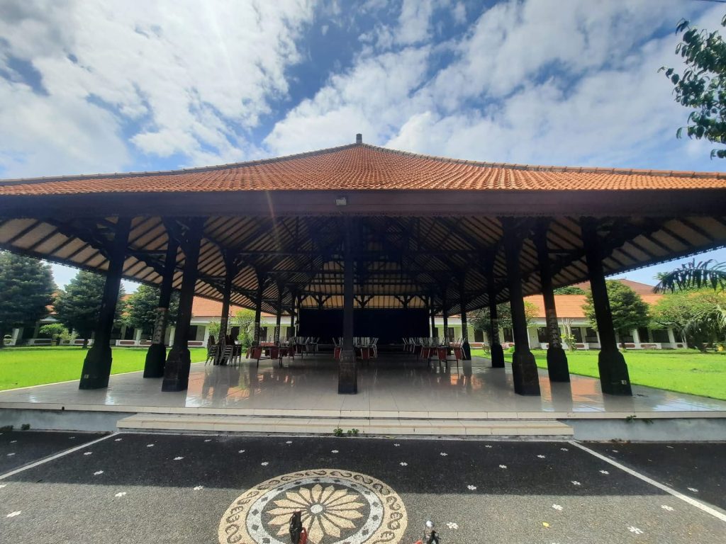 Tempat Outbound di Tengah Kota Denpasar: Inna Bali Heritage Hotel yang Strategis dan Bersejarah